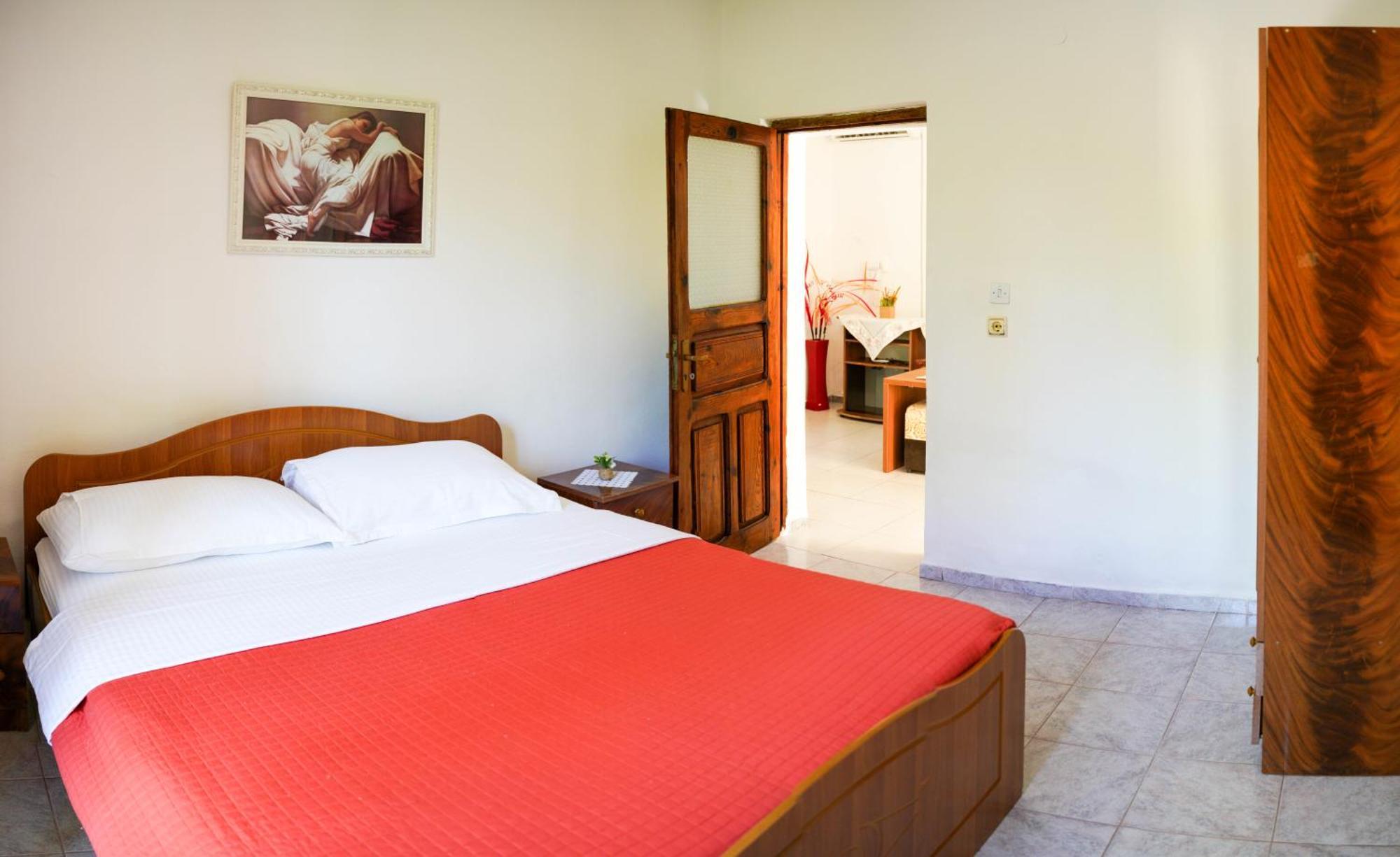 Vila Aliaj Luxury Apartment With 2 Rooms With Private Wonderful Terrace Durrës Exterior foto
